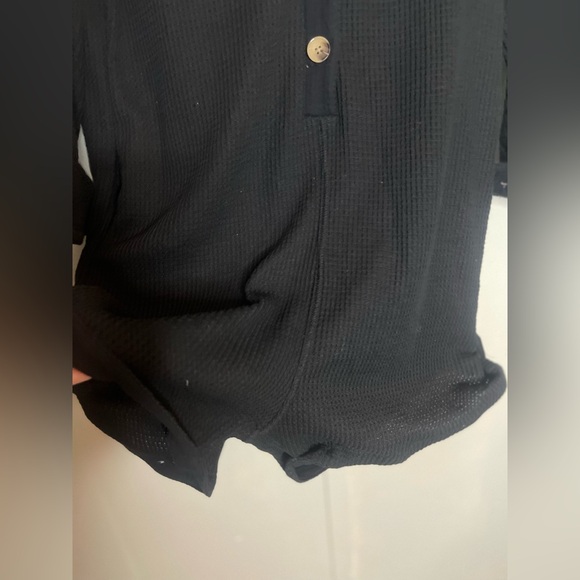 “The Gia”Black heavy waffle  Knit long sleeve loose fit shorts jumper romper - Picture 3 of 5